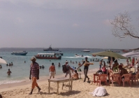 Druhý ostrov obydlen